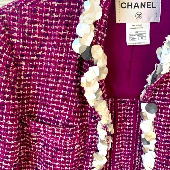 CHANEL Tweed Pearls Jacket Coat size 40/4 CHIC! - Picture 2 of 11
